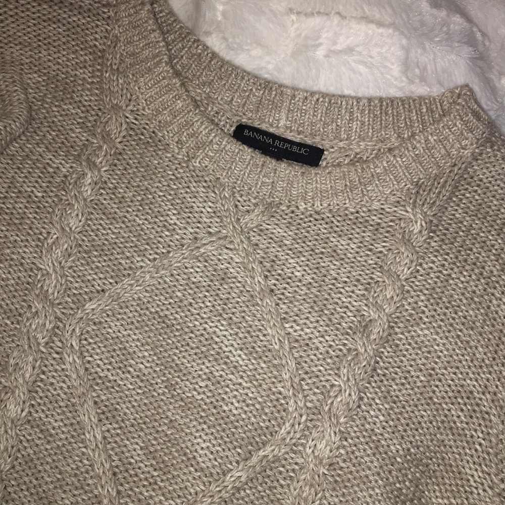 Cozy Banana Republic Sweater